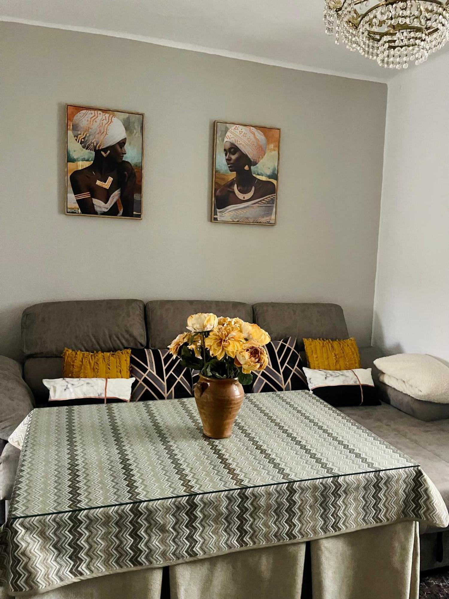 Villa Solente Benalua de Las Villas Luaran gambar