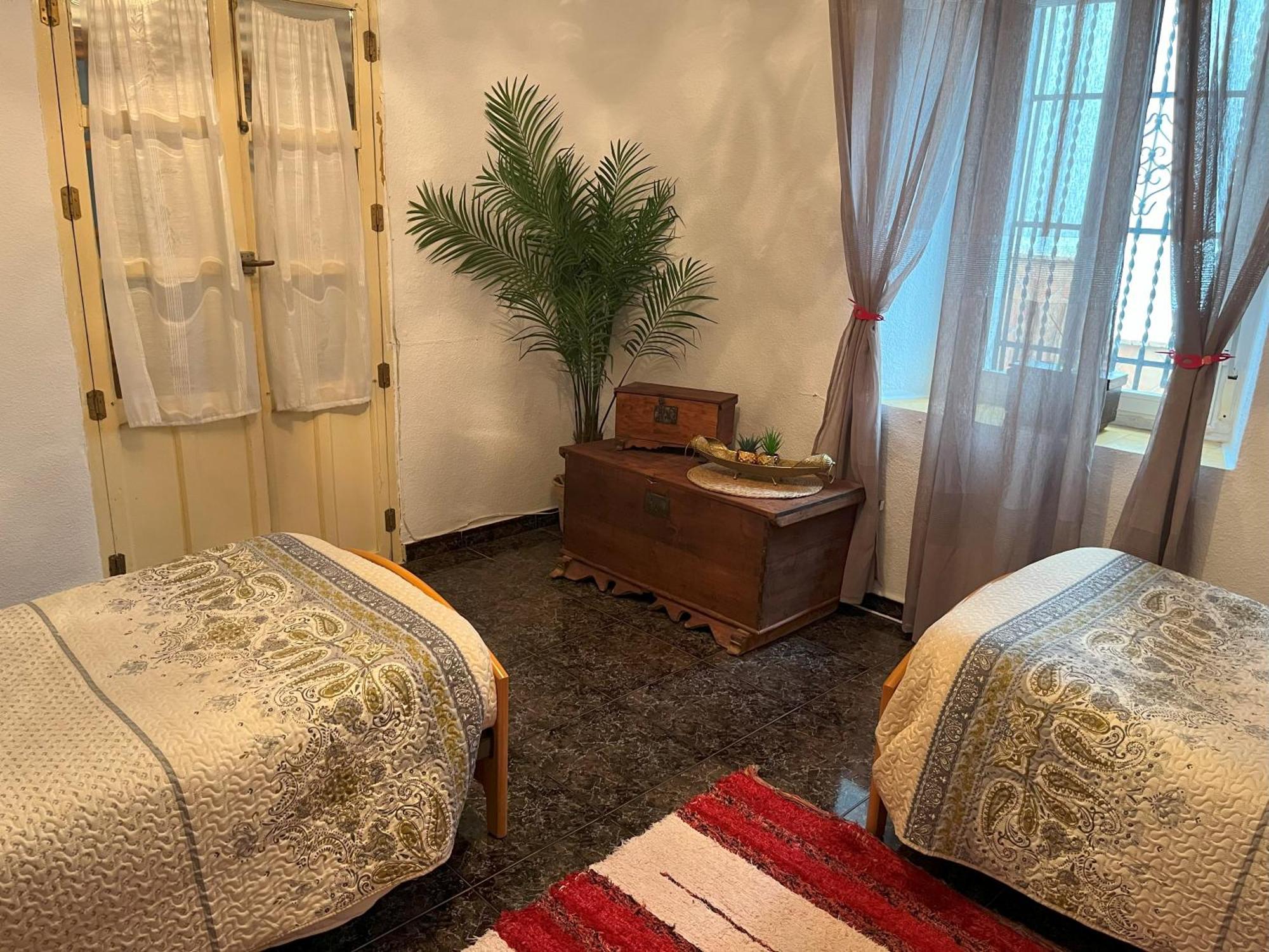 Villa Solente Benalua de Las Villas Luaran gambar